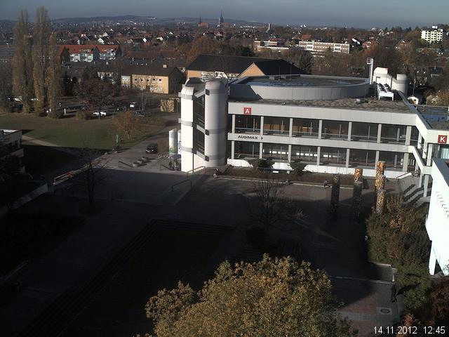 Foto der Webcam: Verwaltungsgeb&auml;ude, Innenhof mit Audimax, H&ouml;rsaal-Geb&auml;ude 1