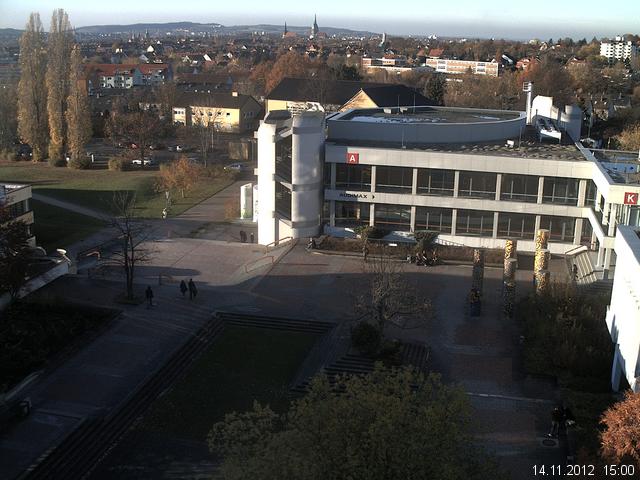 Foto der Webcam: Verwaltungsgeb&auml;ude, Innenhof mit Audimax, H&ouml;rsaal-Geb&auml;ude 1