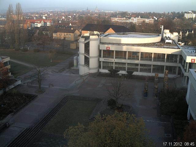 Foto der Webcam: Verwaltungsgeb&auml;ude, Innenhof mit Audimax, H&ouml;rsaal-Geb&auml;ude 1