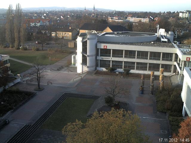 Foto der Webcam: Verwaltungsgeb&auml;ude, Innenhof mit Audimax, H&ouml;rsaal-Geb&auml;ude 1