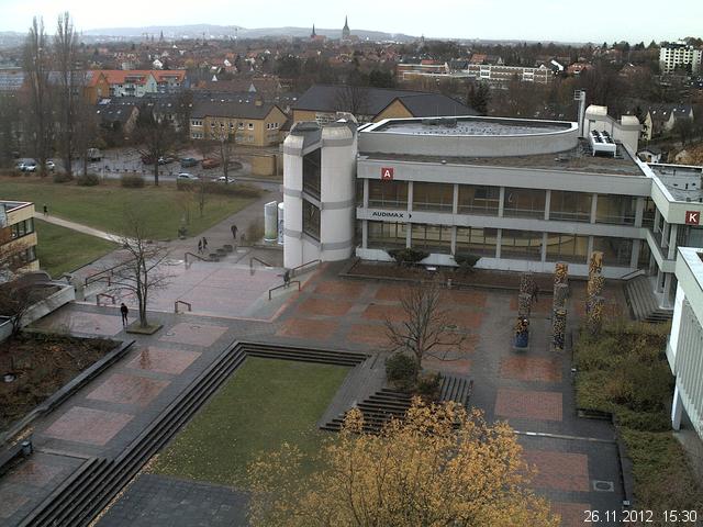 Foto der Webcam: Verwaltungsgeb&auml;ude, Innenhof mit Audimax, H&ouml;rsaal-Geb&auml;ude 1