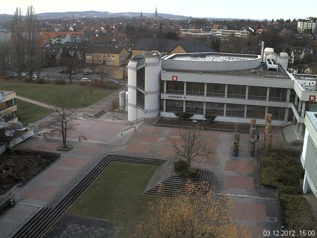Foto der Webcam: Verwaltungsgeb&auml;ude, Innenhof mit Audimax, H&ouml;rsaal-Geb&auml;ude 1