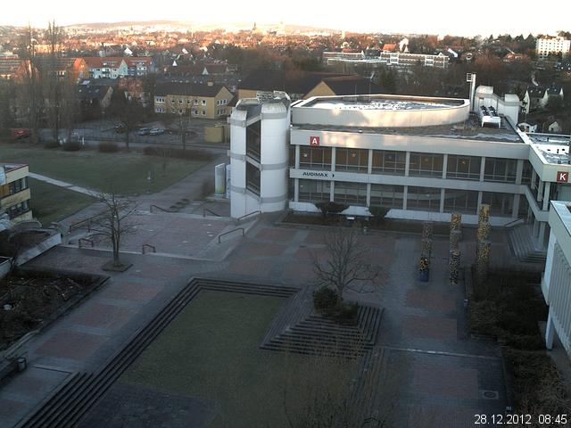 Foto der Webcam: Verwaltungsgeb&auml;ude, Innenhof mit Audimax, H&ouml;rsaal-Geb&auml;ude 1