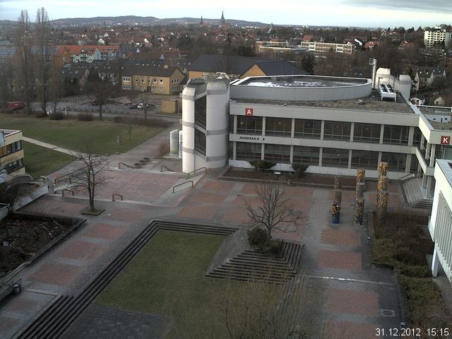 Foto der Webcam: Verwaltungsgeb&auml;ude, Innenhof mit Audimax, H&ouml;rsaal-Geb&auml;ude 1