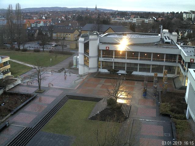 Foto der Webcam: Verwaltungsgeb&auml;ude, Innenhof mit Audimax, H&ouml;rsaal-Geb&auml;ude 1