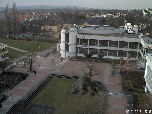 Foto der Webcam: Verwaltungsgeb&auml;ude, Innenhof mit Audimax, H&ouml;rsaal-Geb&auml;ude 1