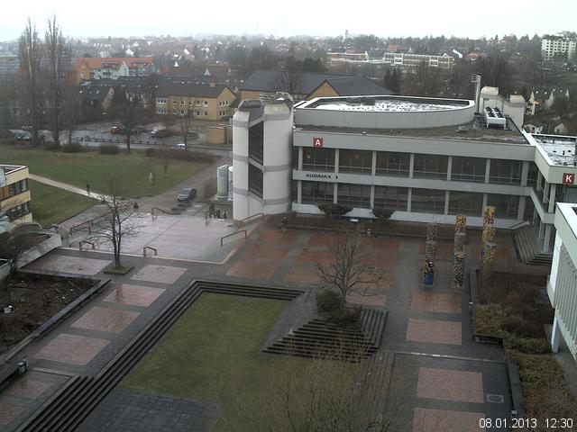 Foto der Webcam: Verwaltungsgeb&auml;ude, Innenhof mit Audimax, H&ouml;rsaal-Geb&auml;ude 1
