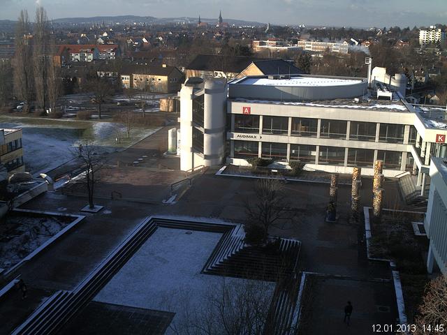 Foto der Webcam: Verwaltungsgeb&auml;ude, Innenhof mit Audimax, H&ouml;rsaal-Geb&auml;ude 1