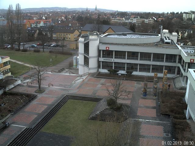 Foto der Webcam: Verwaltungsgeb&auml;ude, Innenhof mit Audimax, H&ouml;rsaal-Geb&auml;ude 1
