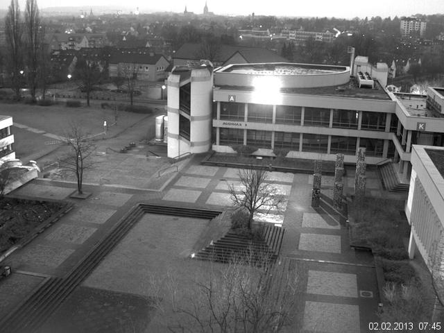 Foto der Webcam: Verwaltungsgeb&auml;ude, Innenhof mit Audimax, H&ouml;rsaal-Geb&auml;ude 1