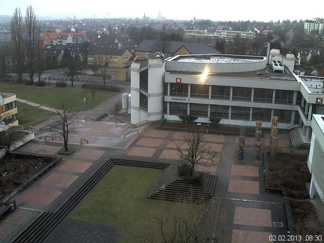 Foto der Webcam: Verwaltungsgeb&auml;ude, Innenhof mit Audimax, H&ouml;rsaal-Geb&auml;ude 1