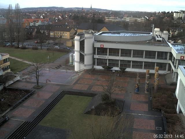Foto der Webcam: Verwaltungsgeb&auml;ude, Innenhof mit Audimax, H&ouml;rsaal-Geb&auml;ude 1