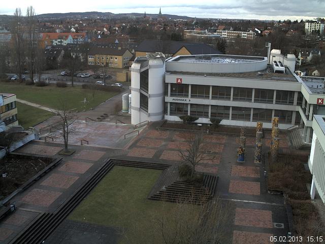Foto der Webcam: Verwaltungsgeb&auml;ude, Innenhof mit Audimax, H&ouml;rsaal-Geb&auml;ude 1
