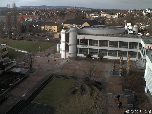 Foto der Webcam: Verwaltungsgeb&auml;ude, Innenhof mit Audimax, H&ouml;rsaal-Geb&auml;ude 1