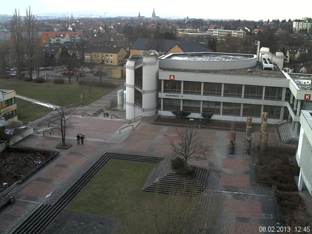 Foto der Webcam: Verwaltungsgeb&auml;ude, Innenhof mit Audimax, H&ouml;rsaal-Geb&auml;ude 1