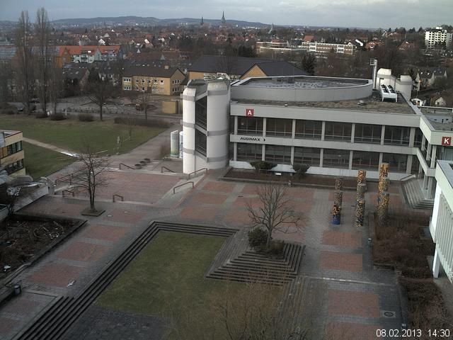 Foto der Webcam: Verwaltungsgeb&auml;ude, Innenhof mit Audimax, H&ouml;rsaal-Geb&auml;ude 1