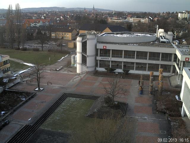 Foto der Webcam: Verwaltungsgeb&auml;ude, Innenhof mit Audimax, H&ouml;rsaal-Geb&auml;ude 1