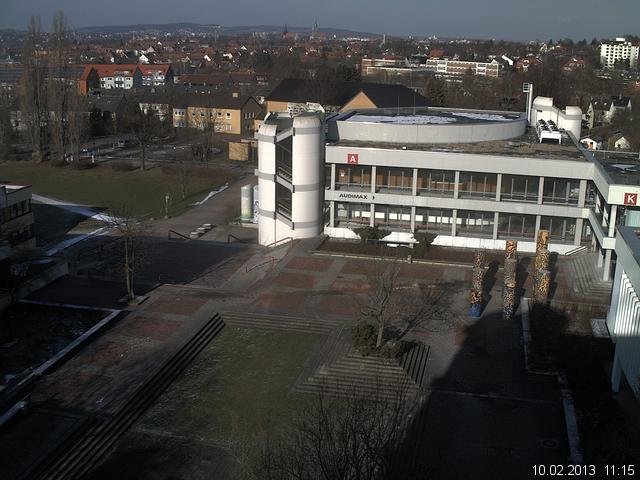 Foto der Webcam: Verwaltungsgeb&auml;ude, Innenhof mit Audimax, H&ouml;rsaal-Geb&auml;ude 1