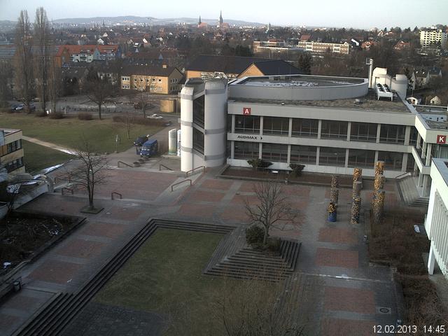 Foto der Webcam: Verwaltungsgeb&auml;ude, Innenhof mit Audimax, H&ouml;rsaal-Geb&auml;ude 1