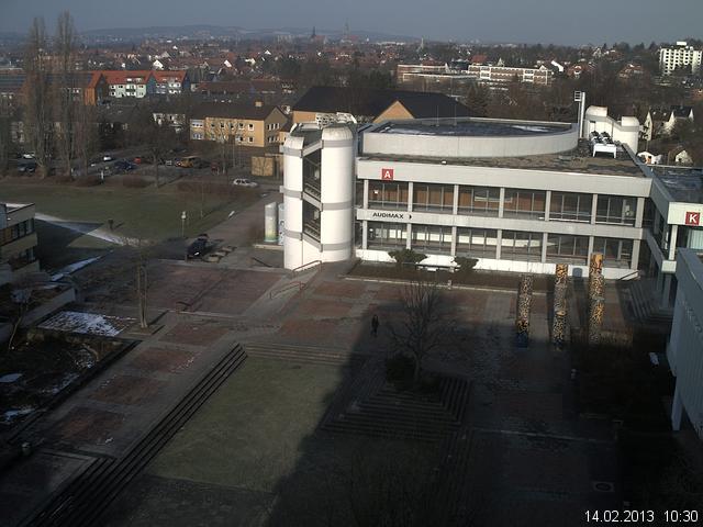 Foto der Webcam: Verwaltungsgeb&auml;ude, Innenhof mit Audimax, H&ouml;rsaal-Geb&auml;ude 1