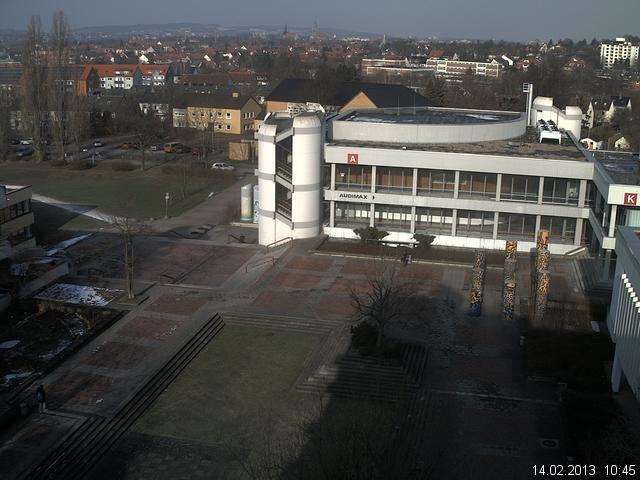 Foto der Webcam: Verwaltungsgeb&auml;ude, Innenhof mit Audimax, H&ouml;rsaal-Geb&auml;ude 1
