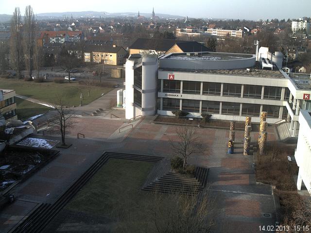 Foto der Webcam: Verwaltungsgeb&auml;ude, Innenhof mit Audimax, H&ouml;rsaal-Geb&auml;ude 1