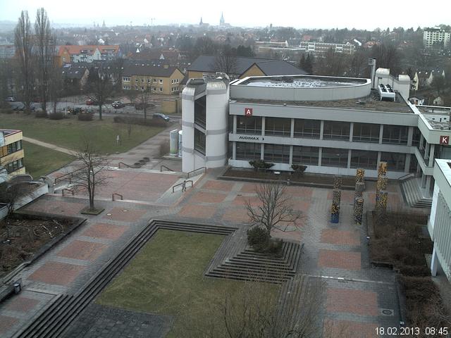 Foto der Webcam: Verwaltungsgeb&auml;ude, Innenhof mit Audimax, H&ouml;rsaal-Geb&auml;ude 1