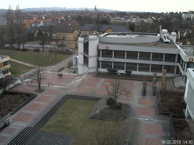 Foto der Webcam: Verwaltungsgeb&auml;ude, Innenhof mit Audimax, H&ouml;rsaal-Geb&auml;ude 1
