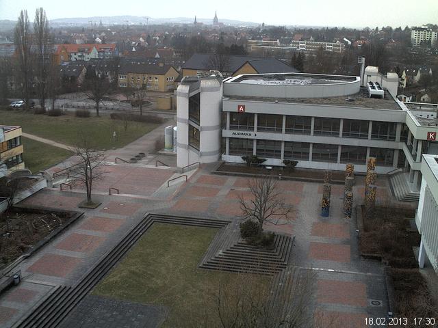 Foto der Webcam: Verwaltungsgeb&auml;ude, Innenhof mit Audimax, H&ouml;rsaal-Geb&auml;ude 1