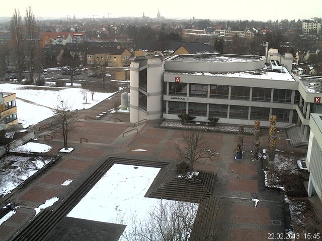 Foto der Webcam: Verwaltungsgeb&auml;ude, Innenhof mit Audimax, H&ouml;rsaal-Geb&auml;ude 1