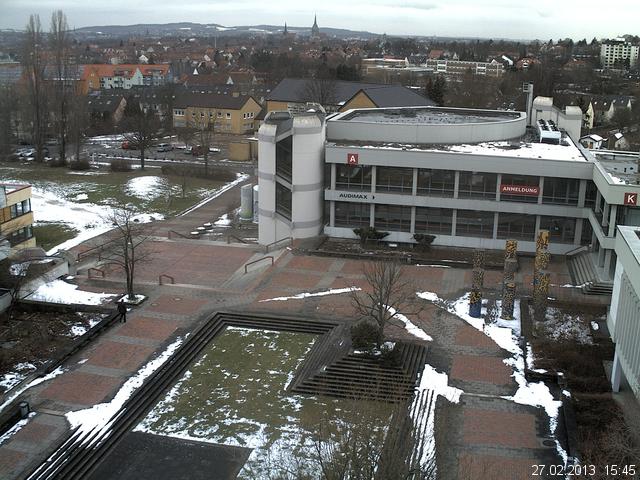 Foto der Webcam: Verwaltungsgeb&auml;ude, Innenhof mit Audimax, H&ouml;rsaal-Geb&auml;ude 1