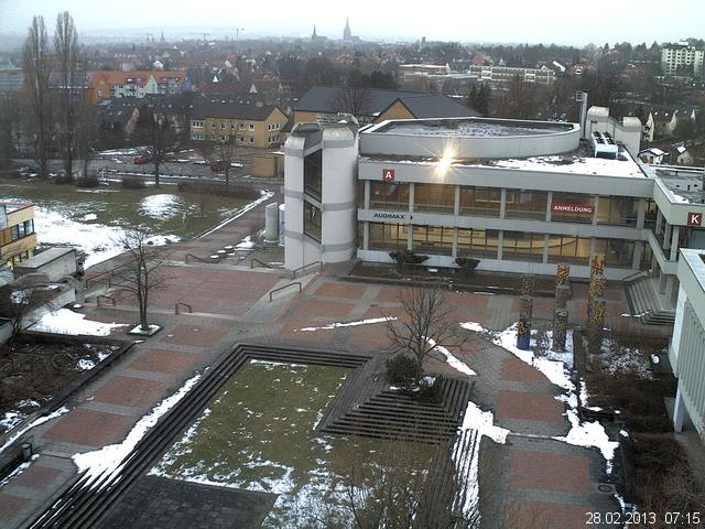 Foto der Webcam: Verwaltungsgeb&auml;ude, Innenhof mit Audimax, H&ouml;rsaal-Geb&auml;ude 1