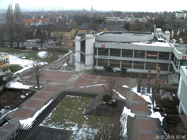 Foto der Webcam: Verwaltungsgeb&auml;ude, Innenhof mit Audimax, H&ouml;rsaal-Geb&auml;ude 1