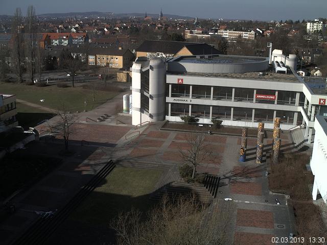 Foto der Webcam: Verwaltungsgeb&auml;ude, Innenhof mit Audimax, H&ouml;rsaal-Geb&auml;ude 1