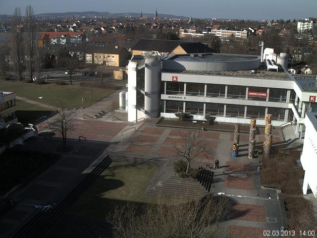 Foto der Webcam: Verwaltungsgeb&auml;ude, Innenhof mit Audimax, H&ouml;rsaal-Geb&auml;ude 1