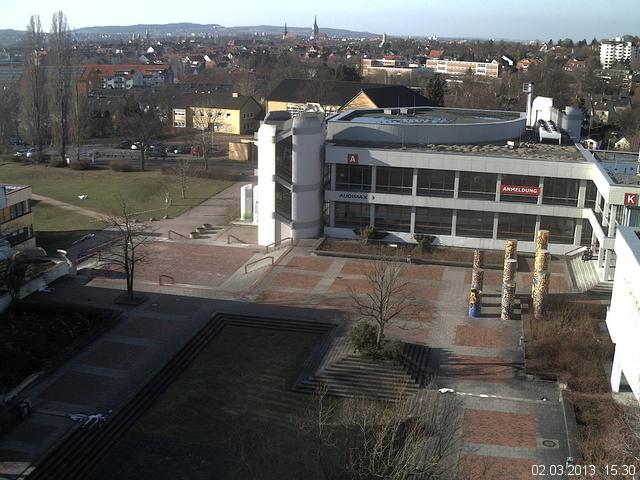 Foto der Webcam: Verwaltungsgeb&auml;ude, Innenhof mit Audimax, H&ouml;rsaal-Geb&auml;ude 1
