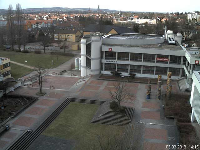 Foto der Webcam: Verwaltungsgeb&auml;ude, Innenhof mit Audimax, H&ouml;rsaal-Geb&auml;ude 1