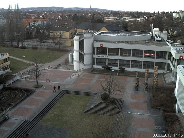 Foto der Webcam: Verwaltungsgeb&auml;ude, Innenhof mit Audimax, H&ouml;rsaal-Geb&auml;ude 1