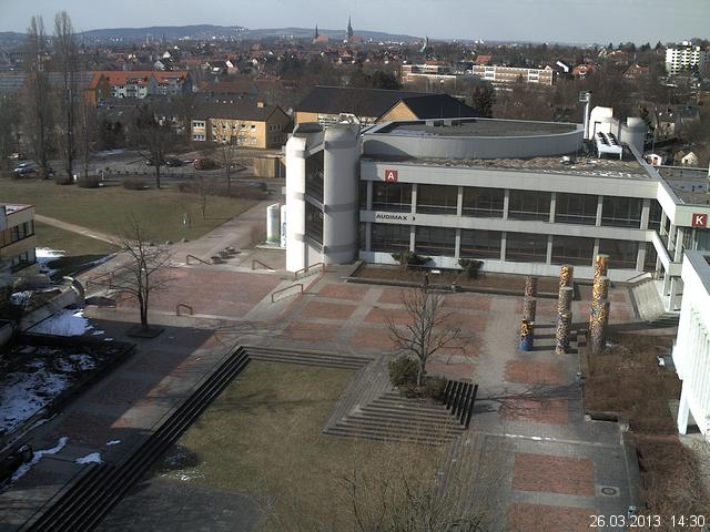 Foto der Webcam: Verwaltungsgeb&auml;ude, Innenhof mit Audimax, H&ouml;rsaal-Geb&auml;ude 1