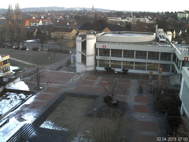 Foto der Webcam: Verwaltungsgeb&auml;ude, Innenhof mit Audimax, H&ouml;rsaal-Geb&auml;ude 1