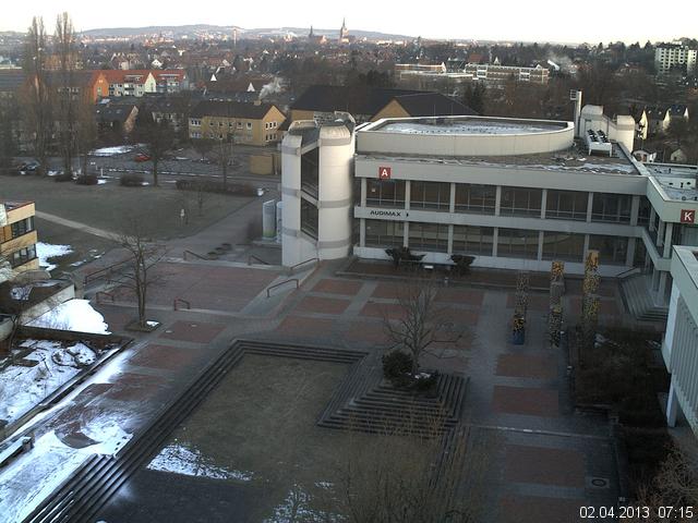 Foto der Webcam: Verwaltungsgeb&auml;ude, Innenhof mit Audimax, H&ouml;rsaal-Geb&auml;ude 1