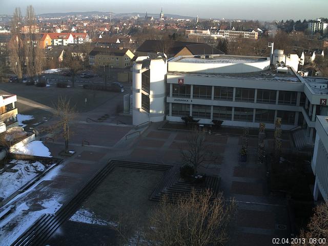 Foto der Webcam: Verwaltungsgeb&auml;ude, Innenhof mit Audimax, H&ouml;rsaal-Geb&auml;ude 1
