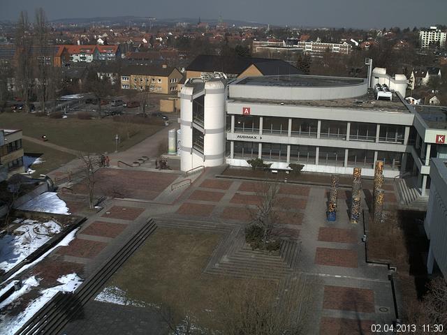 Foto der Webcam: Verwaltungsgeb&auml;ude, Innenhof mit Audimax, H&ouml;rsaal-Geb&auml;ude 1