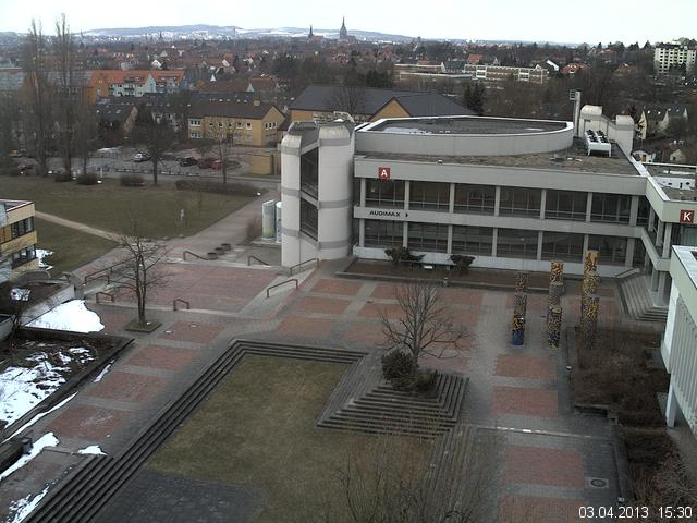 Foto der Webcam: Verwaltungsgeb&auml;ude, Innenhof mit Audimax, H&ouml;rsaal-Geb&auml;ude 1