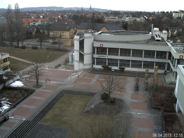 Foto der Webcam: Verwaltungsgeb&auml;ude, Innenhof mit Audimax, H&ouml;rsaal-Geb&auml;ude 1