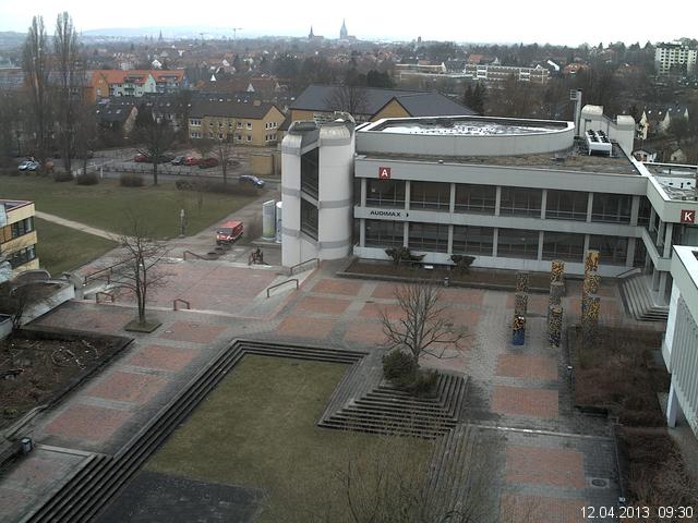 Foto der Webcam: Verwaltungsgeb&auml;ude, Innenhof mit Audimax, H&ouml;rsaal-Geb&auml;ude 1