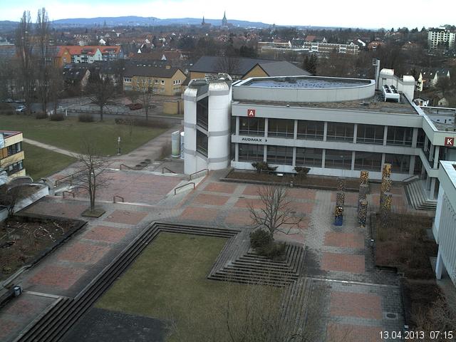 Foto der Webcam: Verwaltungsgeb&auml;ude, Innenhof mit Audimax, H&ouml;rsaal-Geb&auml;ude 1