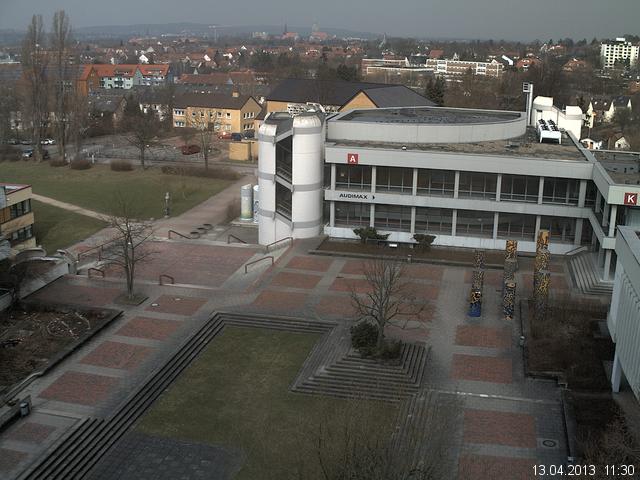 Foto der Webcam: Verwaltungsgeb&auml;ude, Innenhof mit Audimax, H&ouml;rsaal-Geb&auml;ude 1