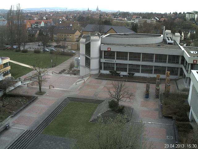 Foto der Webcam: Verwaltungsgeb&auml;ude, Innenhof mit Audimax, H&ouml;rsaal-Geb&auml;ude 1