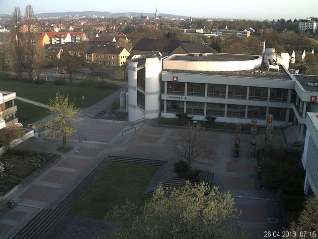 Foto der Webcam: Verwaltungsgeb&auml;ude, Innenhof mit Audimax, H&ouml;rsaal-Geb&auml;ude 1